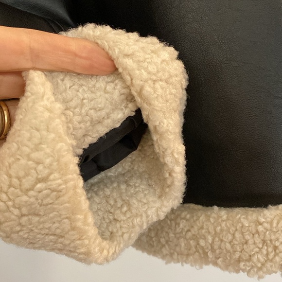 Zara H&M NWOT Biker Moto Sherpa Fur Leather Insulated Jacket Oversized Bloggers - Picture 9 of 16